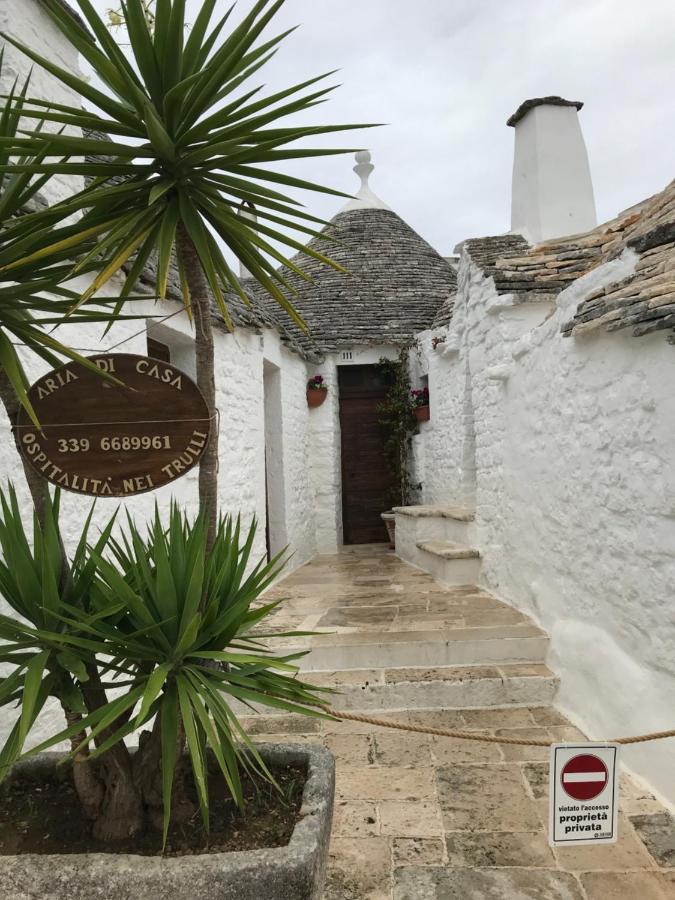 Trulli Aria Di Casa Apartment Alberobello Luaran gambar