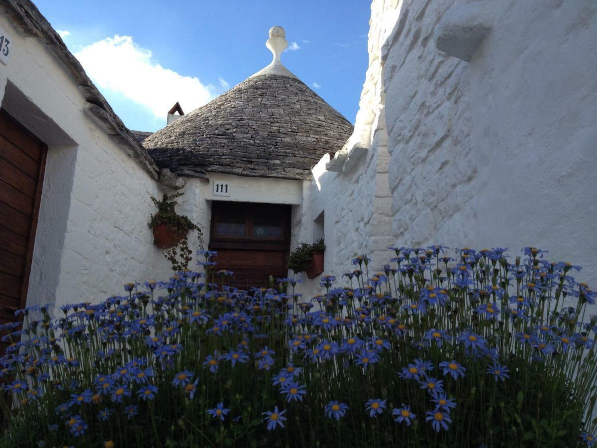 Trulli Aria Di Casa Apartment Alberobello Luaran gambar